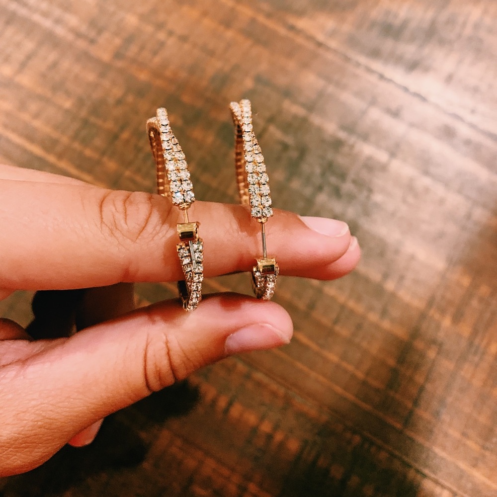 Hoops - Picture 3 of 4